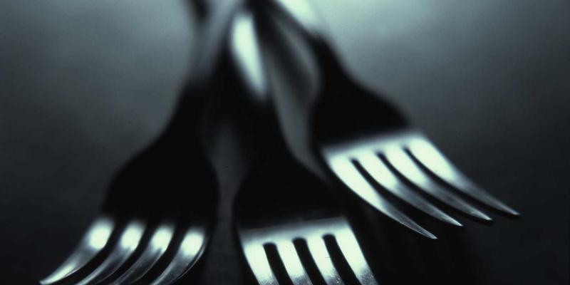 石砌桑拿：揭秘西班牙农庄传承千年的热疗智慧与养生哲学